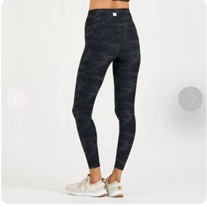 Vuori Clean Elevation Leggings Small